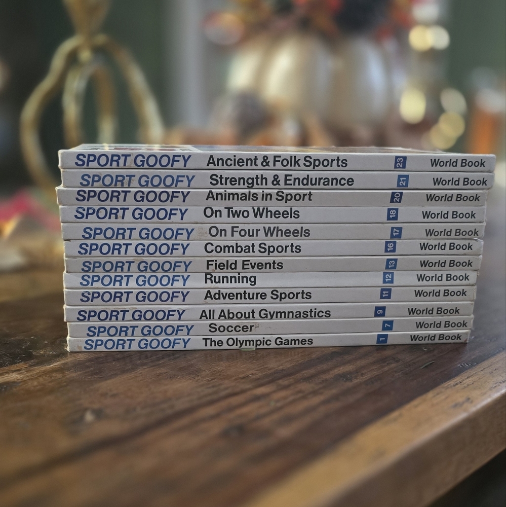 Disney Goofy Sports World Books